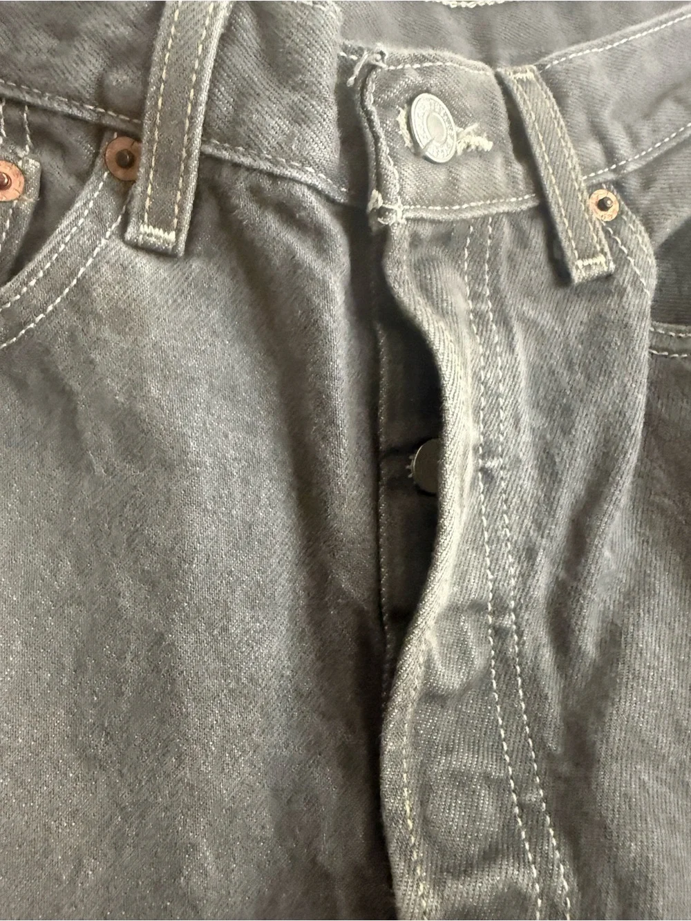 Levi's Men's 501 XX Vintage Wash Denim Straight Leg Jeans Regular Fit Button